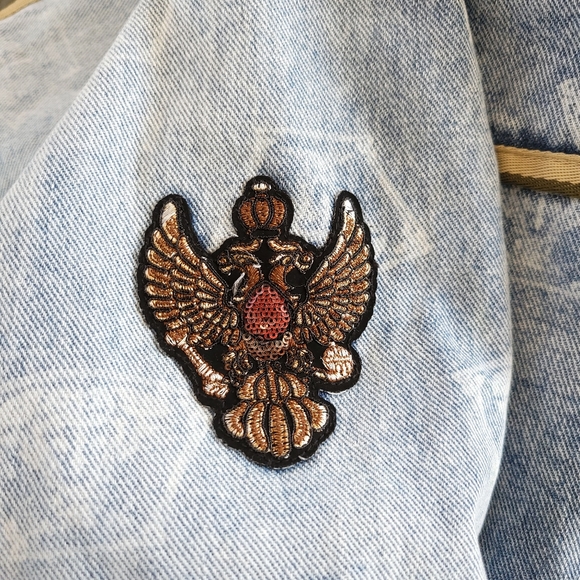 One Teaspoon Patchwork Stuffed Medusa Oversized Denim Jacket - Picture 7 of 16